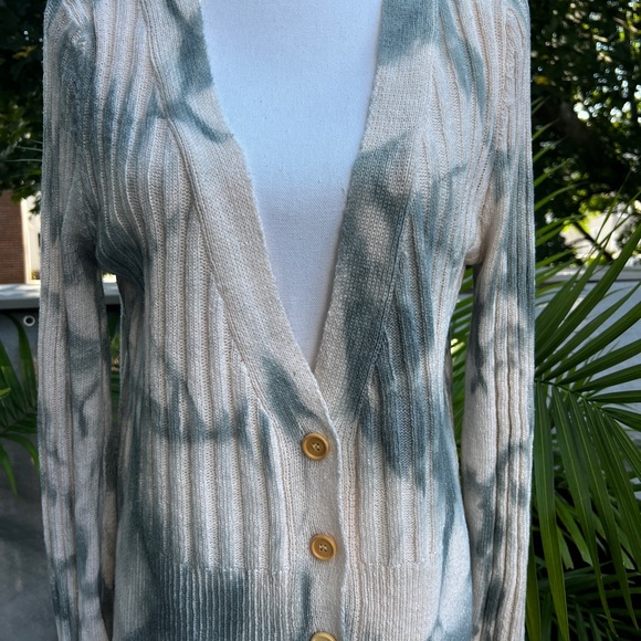 VICI Evangeline Button Down Knit Tye Dye Cardigan Sweater Small - Picture 4 of 5
